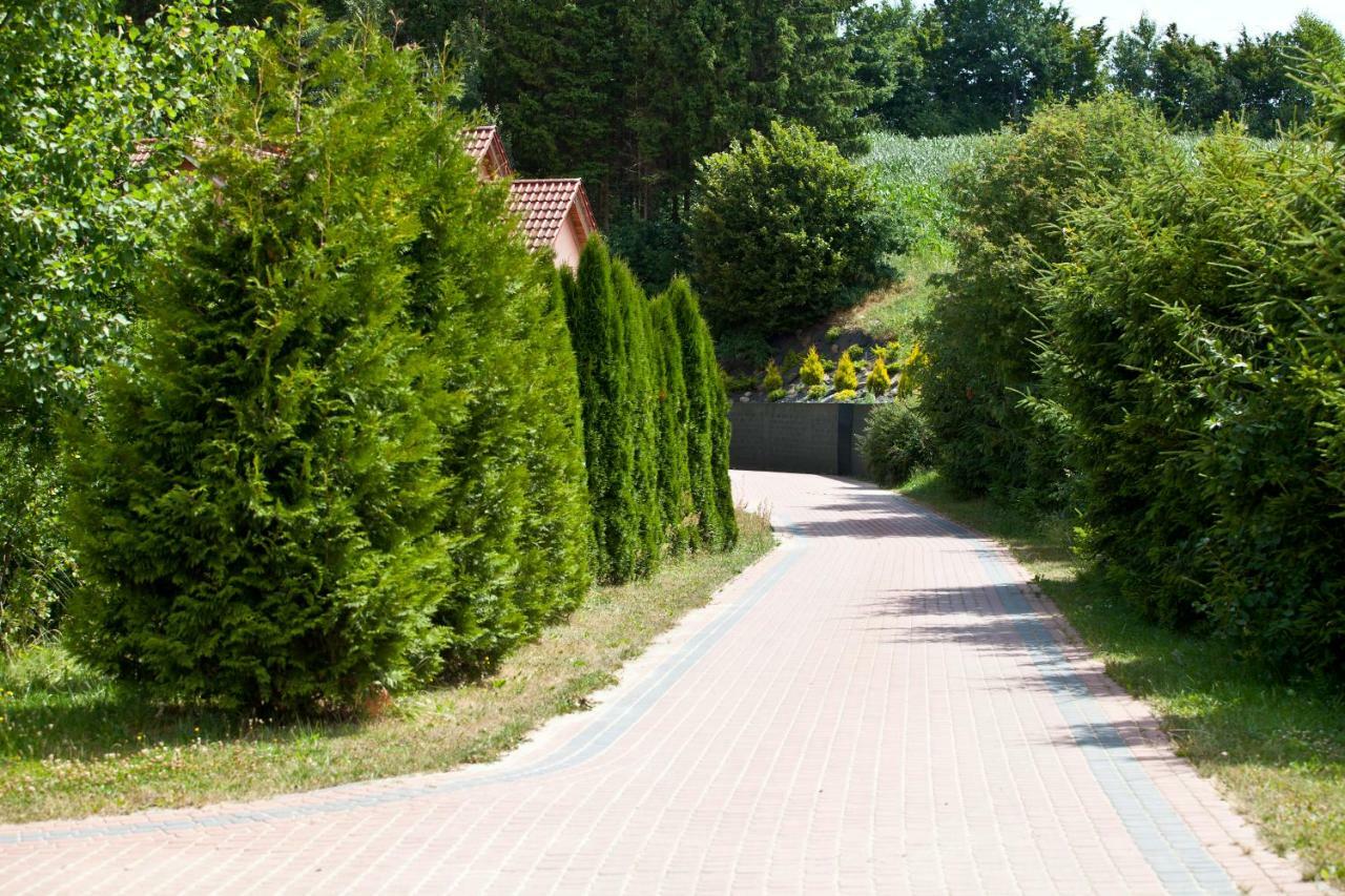 Resort Holiday Natural - Gosciniec Zacisze Chmielno Exterior photo