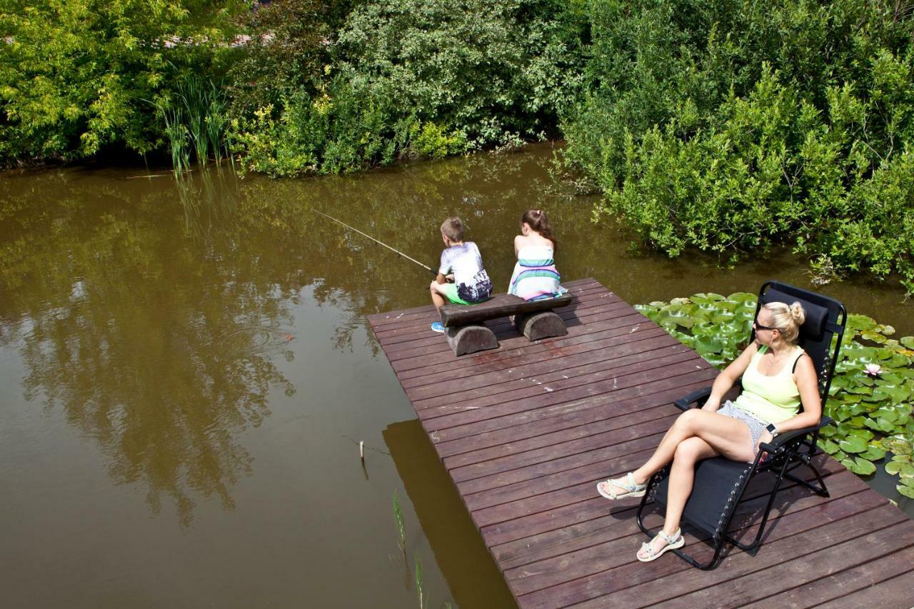 Resort Holiday Natural - Gosciniec Zacisze Chmielno Exterior photo